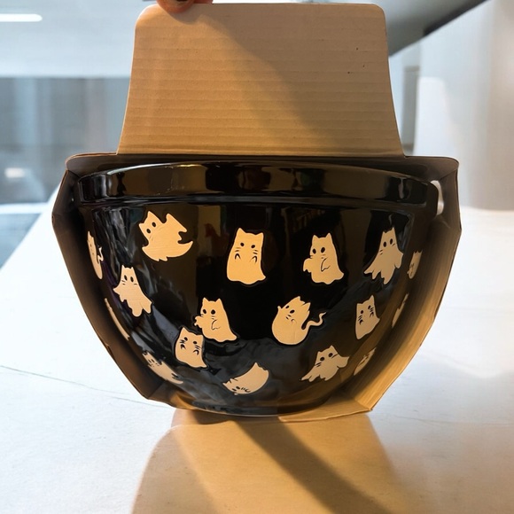 The Bakeshop Ghost Cat  Baking Set - Picture 4 of 5